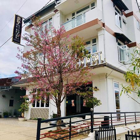 Spring Hotel Da Lat Eksteriør billede